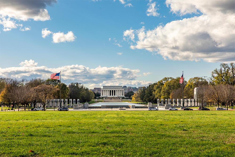 Image of a government building